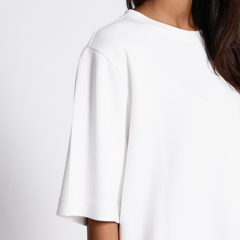 Soft lounge tee "Alyna" Off white